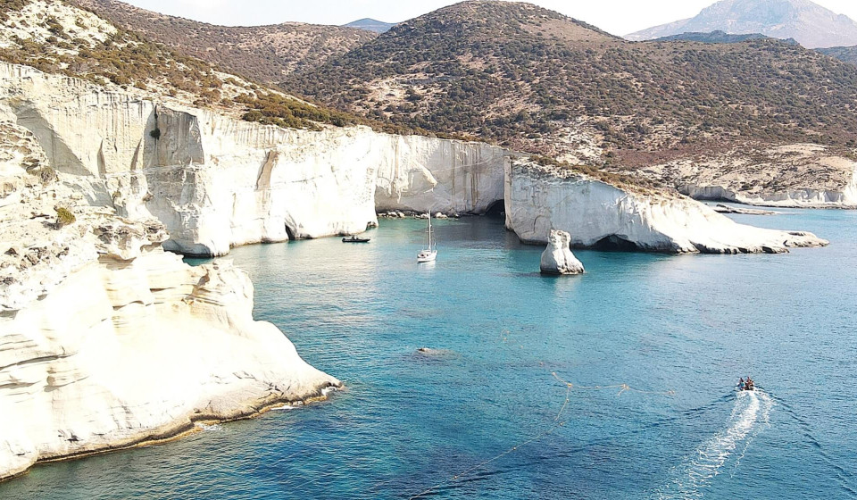 Sailing Holidays in the Cyclades: Yachts in Paros!